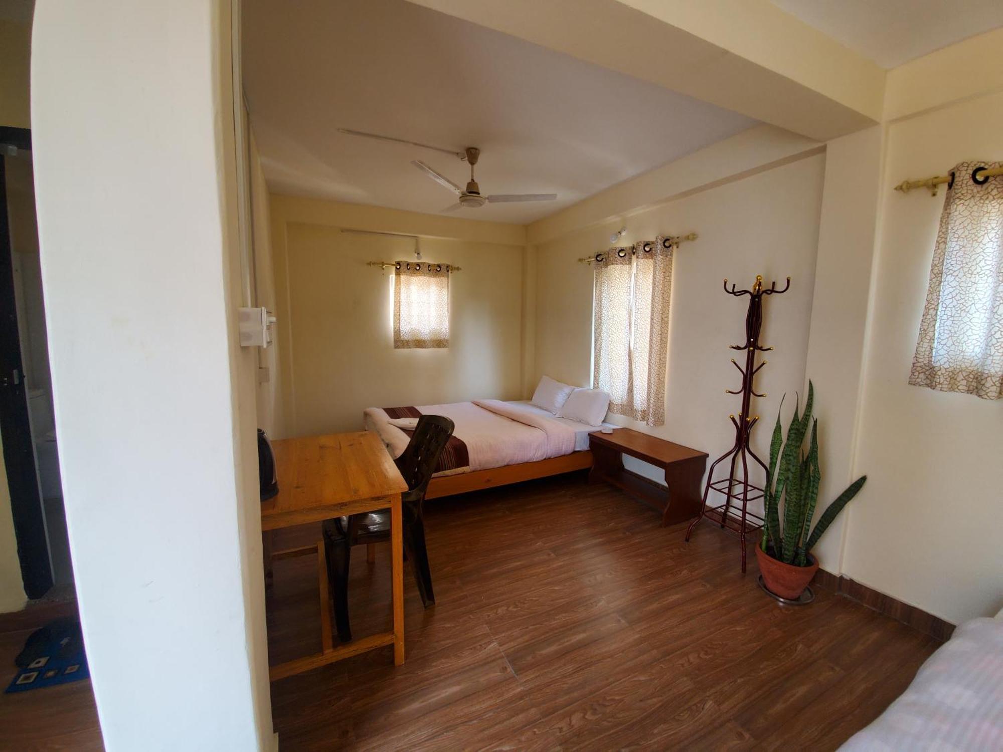 Santoshi Guest House, Pokhara Kültér fotó