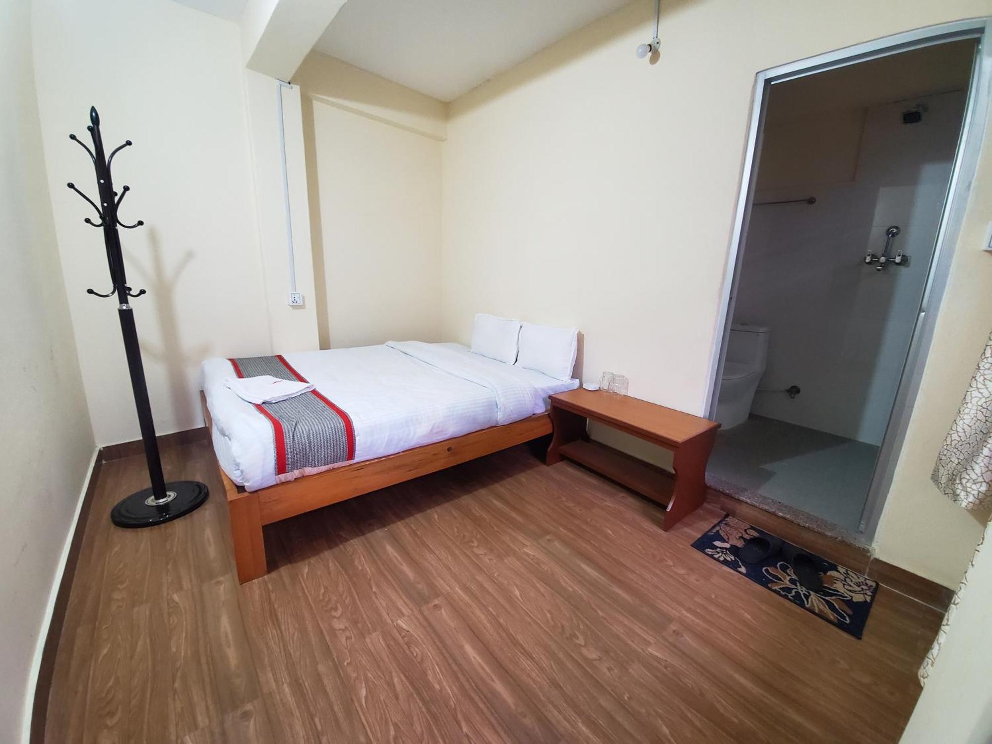 Santoshi Guest House, Pokhara Kültér fotó